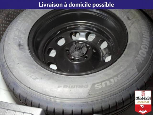 Dacia Duster image 1
