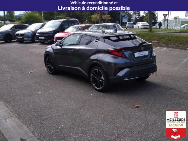 Toyota C-Hr image 5