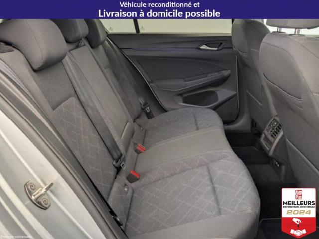 Volkswagen Golf image 6