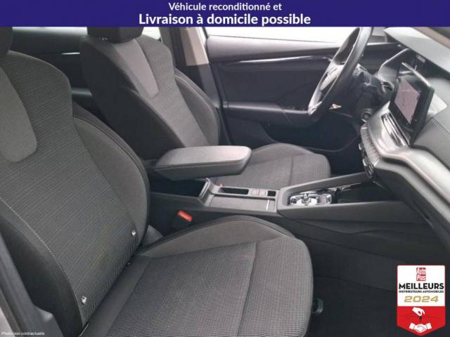 Skoda Octavia image 3