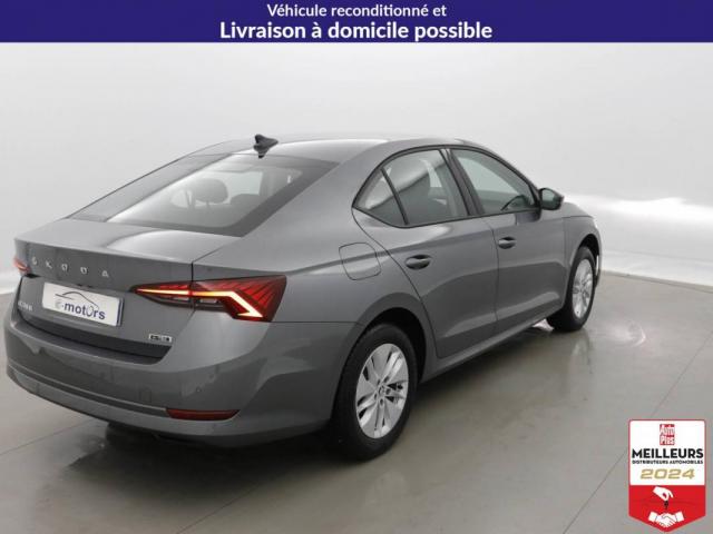 Skoda Octavia image 5