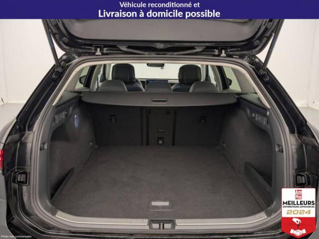 Volkswagen Passat image 1