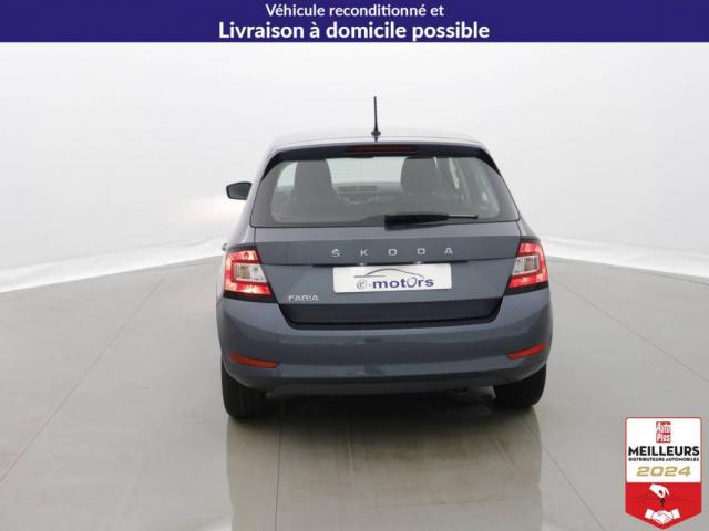 Skoda Fabia image 9
