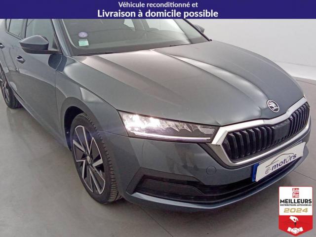 Skoda Octavia image 2