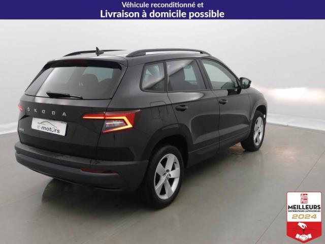 Skoda Karoq image 8