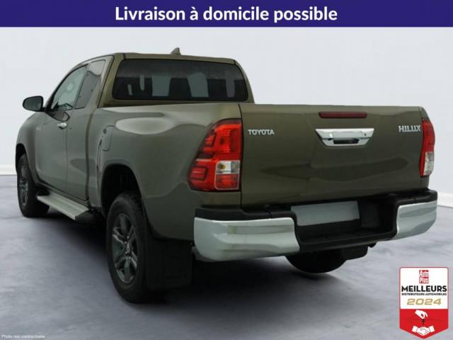 Toyota Hilux image 3