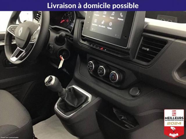 Renault Trafic image 9