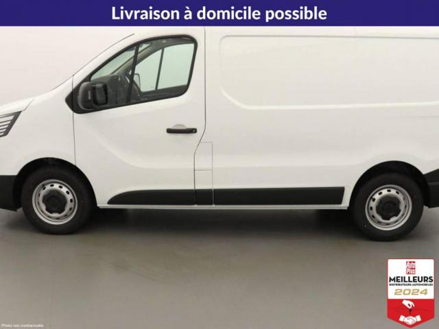 Renault Trafic image 1