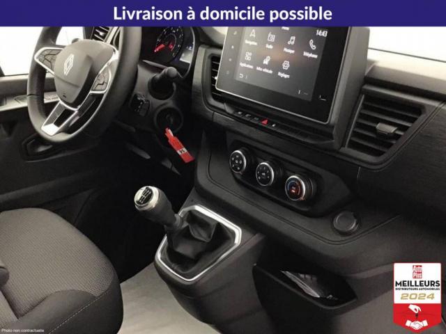 Renault Trafic image 7