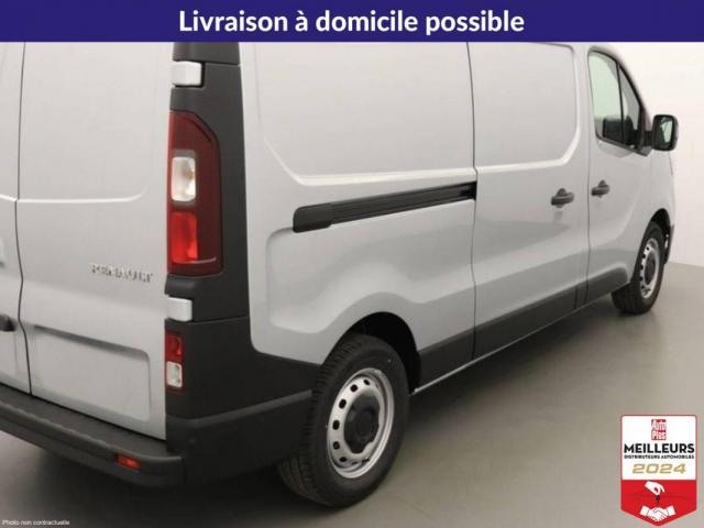 Renault Trafic image 4