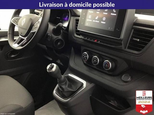 Renault Trafic image 8
