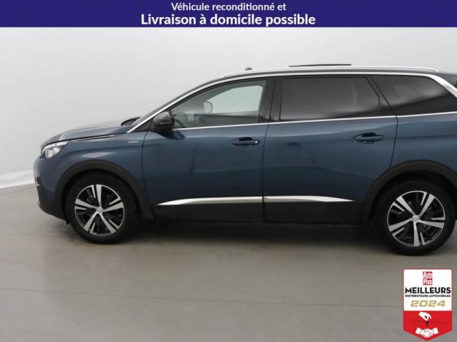 Peugeot 5008 image 1