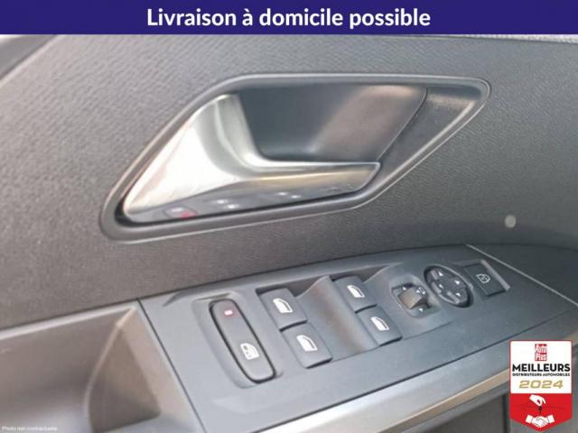 Peugeot 5008 image 2