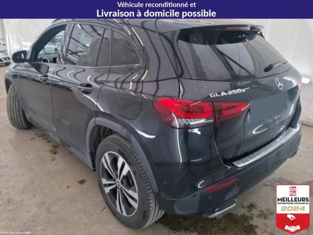Mercedes Benz Gla image 6
