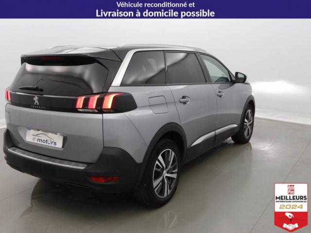 Peugeot 5008 image 4