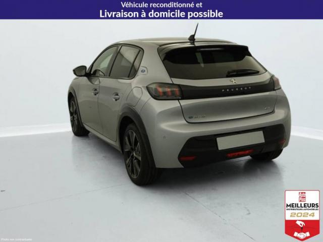 Peugeot 208 image 3