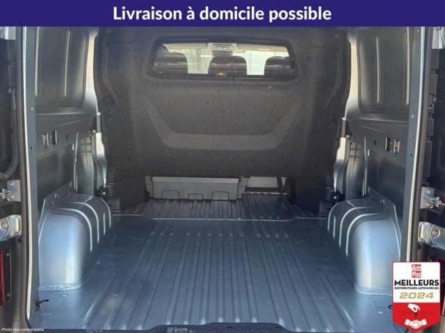 Renault Trafic image 3