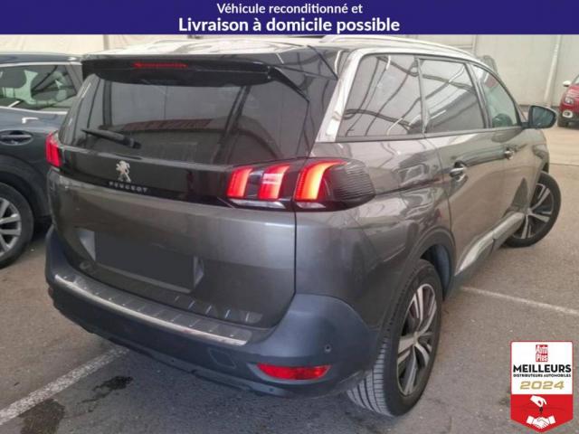 Peugeot 5008 image 6
