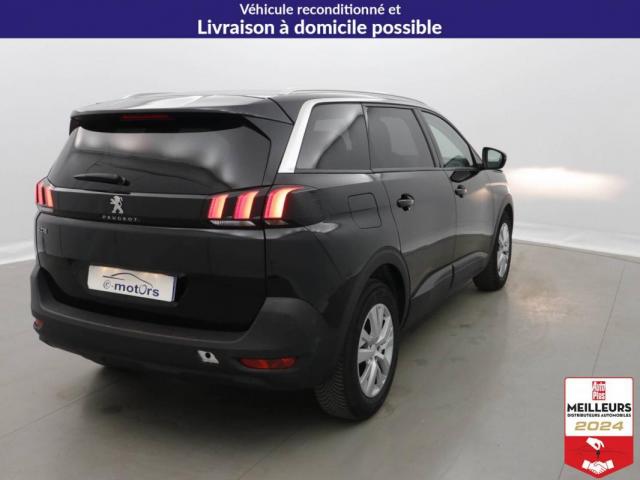 Peugeot 5008 image 9