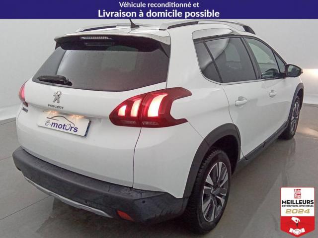 Peugeot 2008 image 1