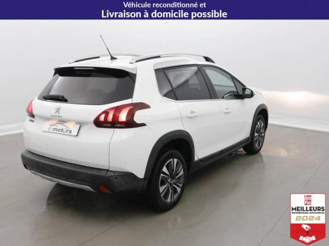 Peugeot 2008 image 6