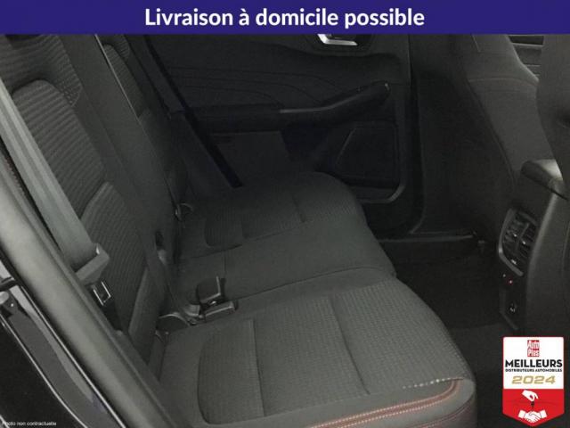 Ford Kuga image 1
