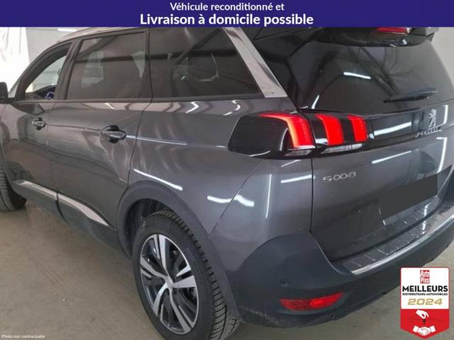 Peugeot 5008 image 4