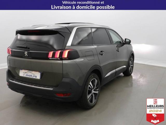 Peugeot 5008 image 8