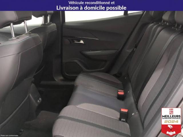 Peugeot 2008 image 1