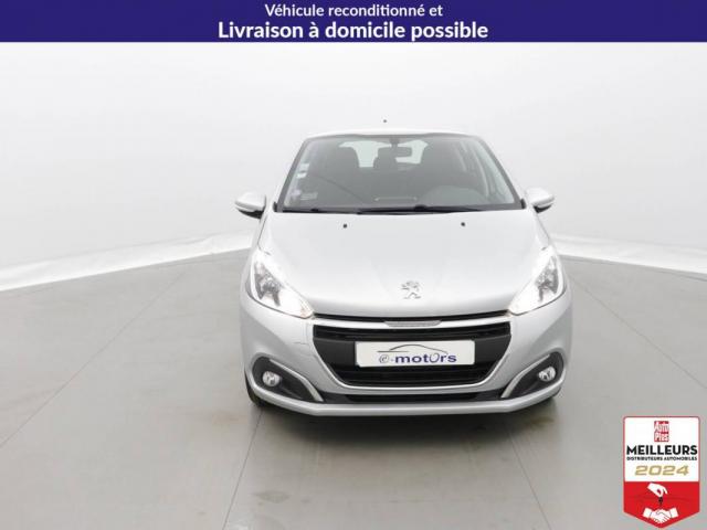 Peugeot 208 image 9