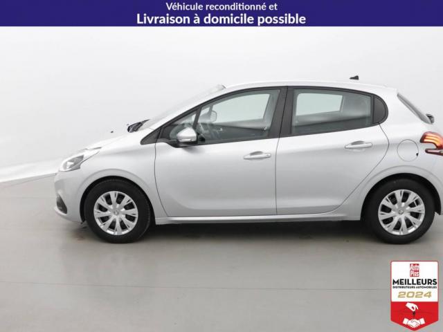 Peugeot 208 image 7