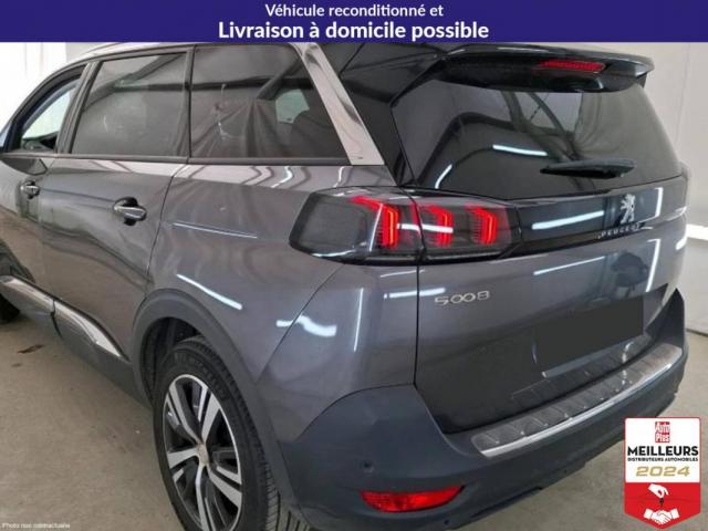 Peugeot 5008 image 2