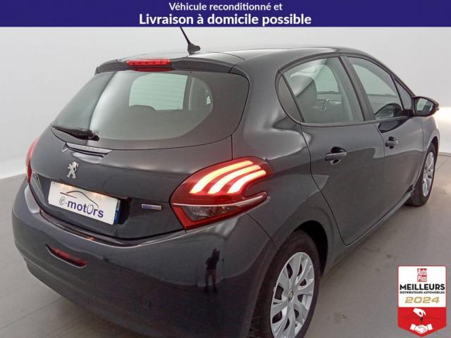 Peugeot 208 image 5