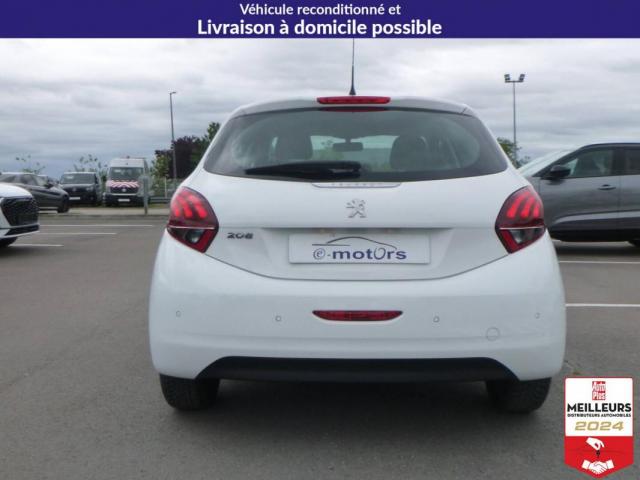 Peugeot 208 image 9