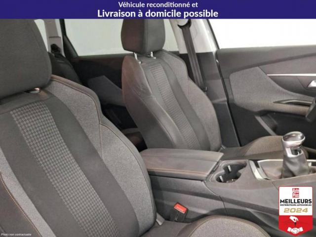 Peugeot 5008 image 4