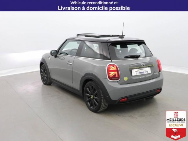 Mini Hatch image 3