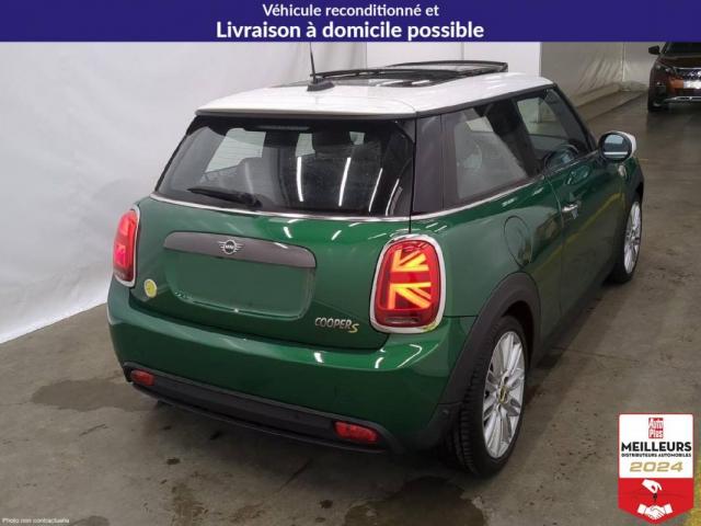 Mini Hatch image 3