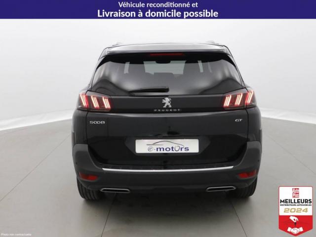 Peugeot 5008 image 1