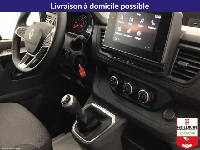 Renault Trafic image 3