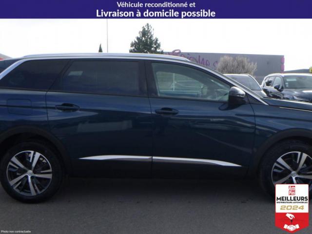Peugeot 5008 image 4