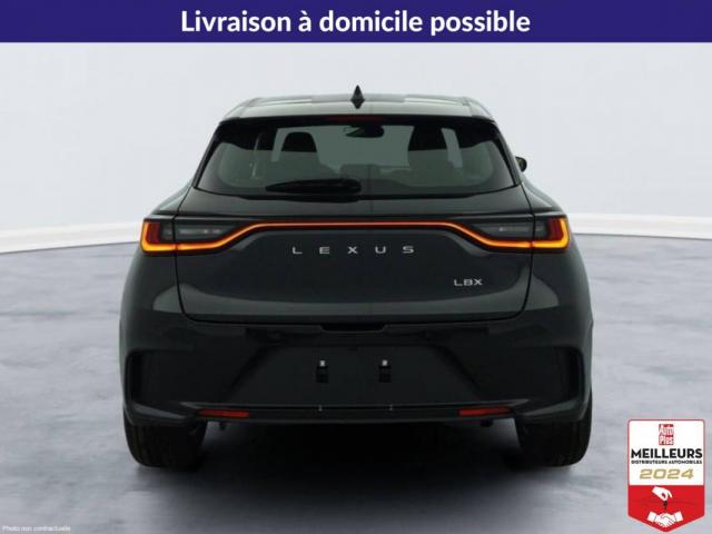 Lexus Lbx image 1