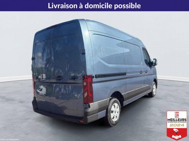 Renault Master image 1