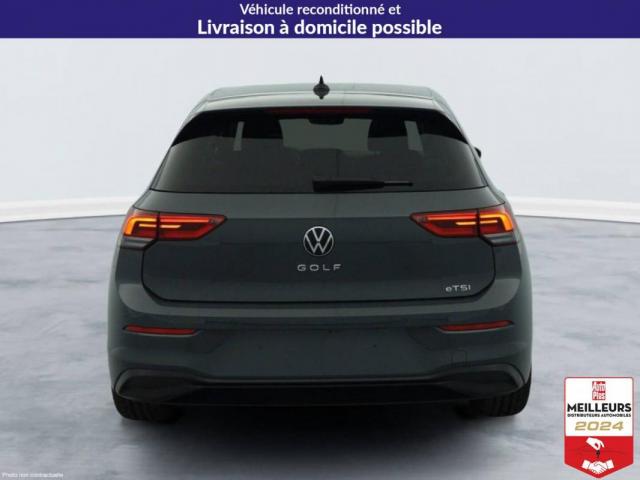 Volkswagen Golf image 9