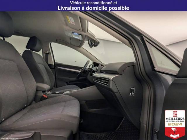 Volkswagen Golf image 8