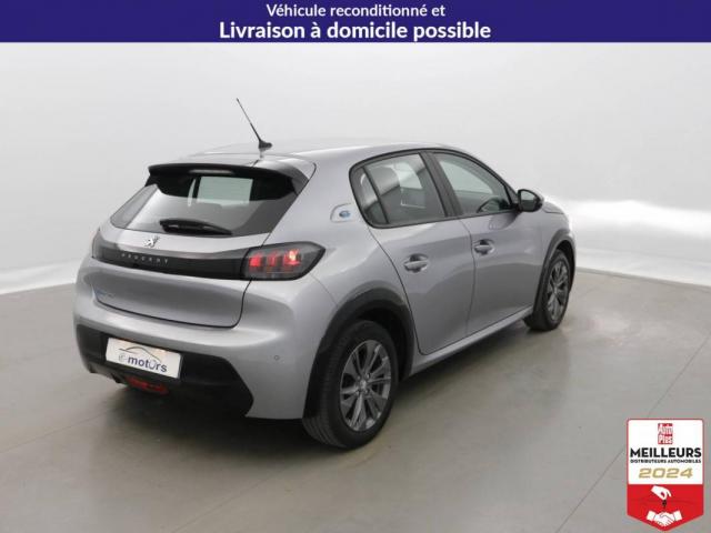 Peugeot 208 image 2