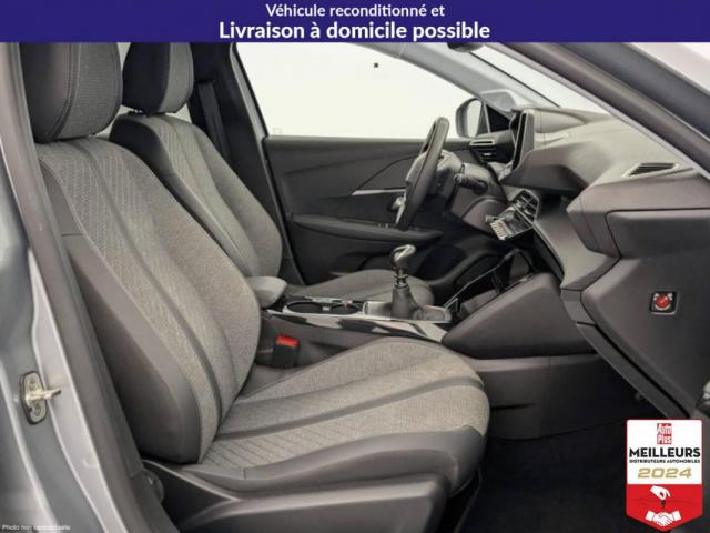 Peugeot 208 image 9