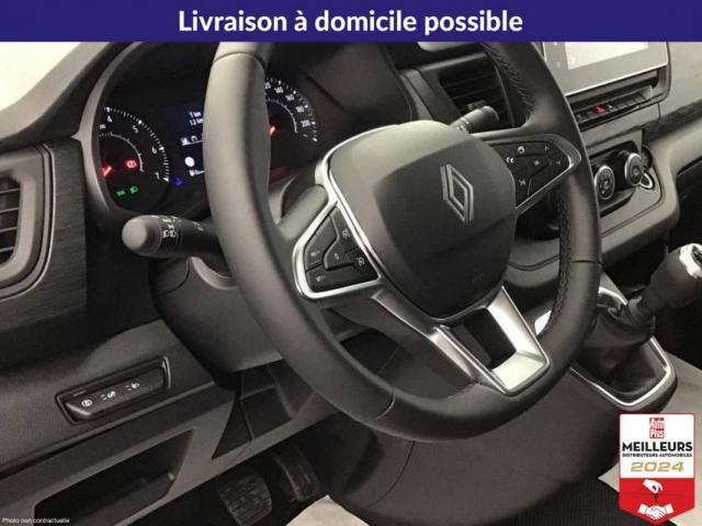 Renault Trafic image 9