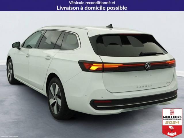 Volkswagen Passat image 6