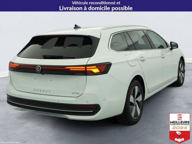 Volkswagen Passat image 8