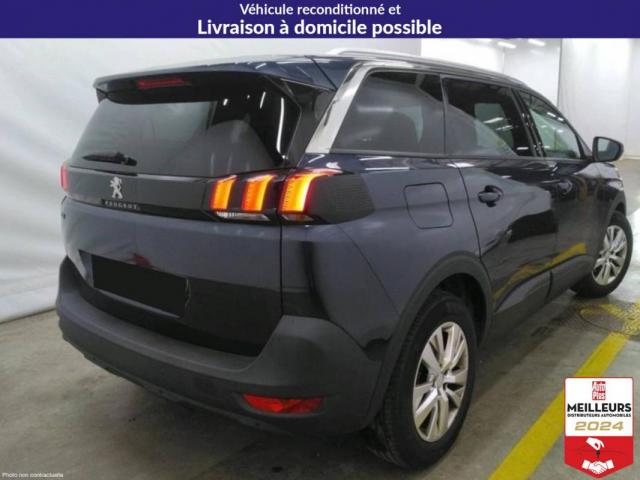 Peugeot 5008 image 2